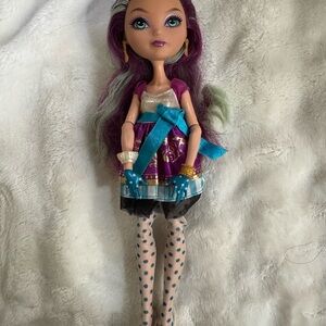 Ever After High First Chapter Madeline Hatter Doll Mattel 2012